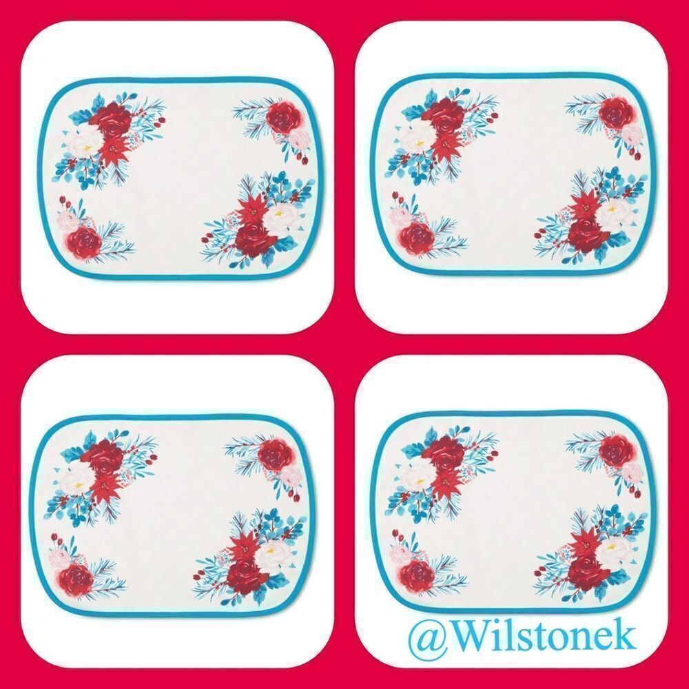 ❤️The Pioneer Woman Wishful Winter set of 4 Fabric Placemat’s